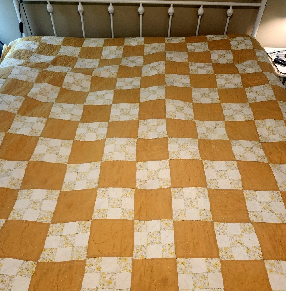 ​Vintage Handmade Nine-Patch Quilt - Queen - Mustard Yellow & Gold Floral
